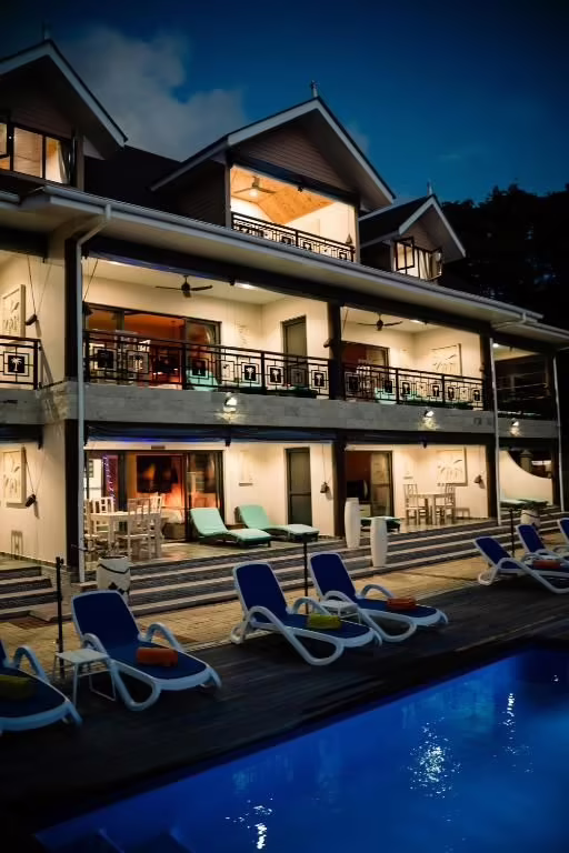 COCOLUX LUXURY APARTMENTS
