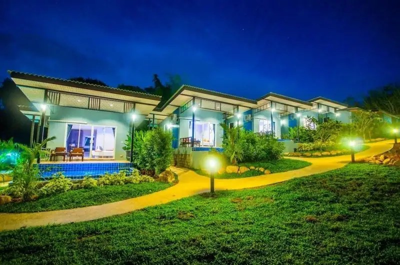 CHOMPHU RESORT