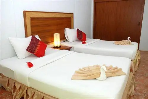 TONSAI BAY RESORT