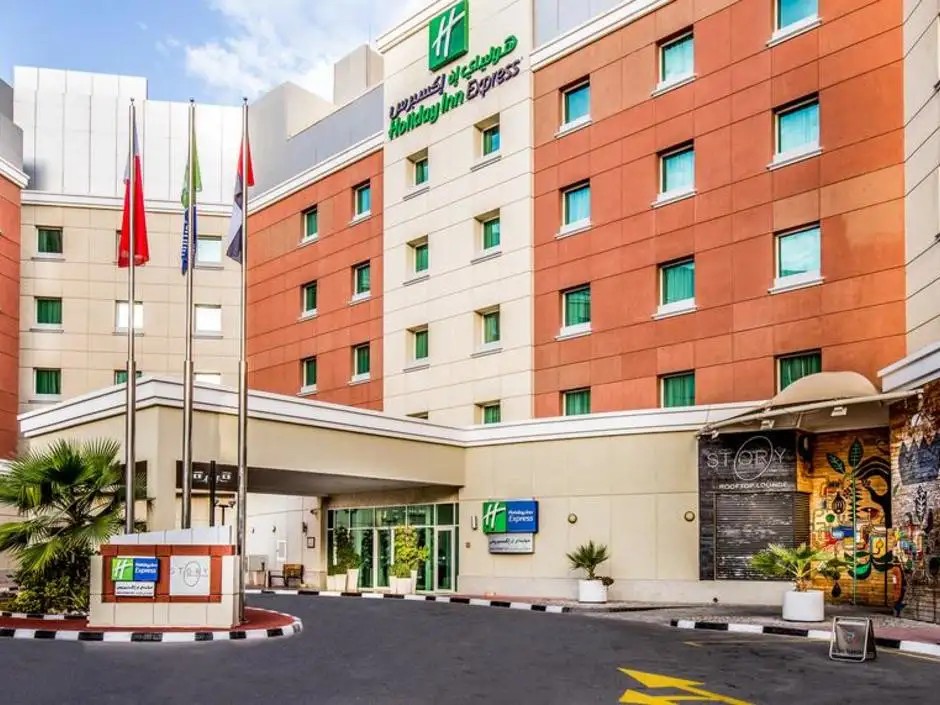 HOLIDAY INN EXPRESS INTERNET CITY