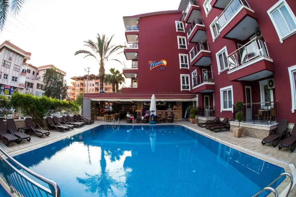 MY HOME APART HOTEL
