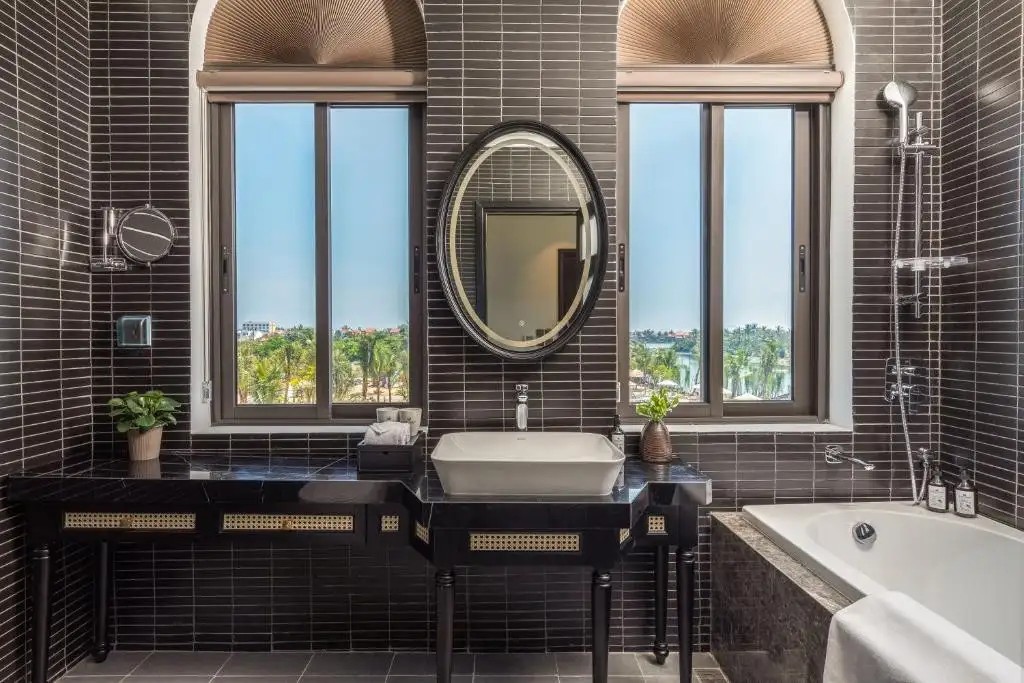 NESTA HOIAN RESORT AND SPA