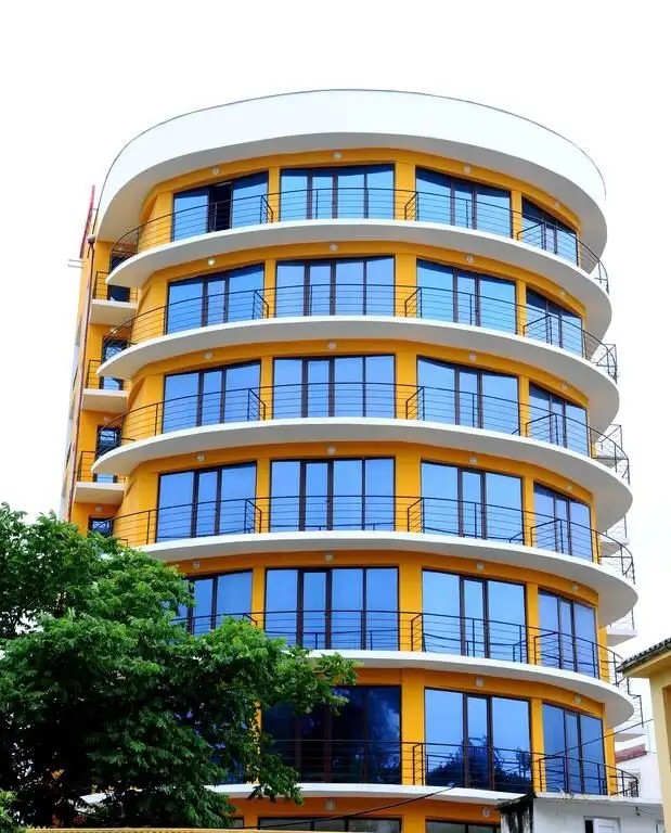 SHINE KOBULETI