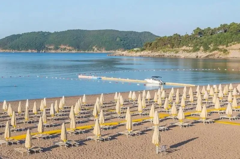 SPLENDID CONFERENCE & SPA RESORT 