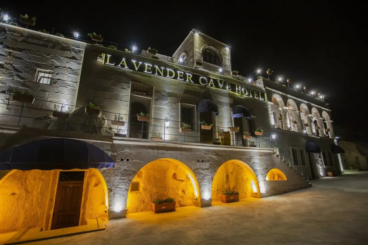 LAVENDER CAVE HOTEL