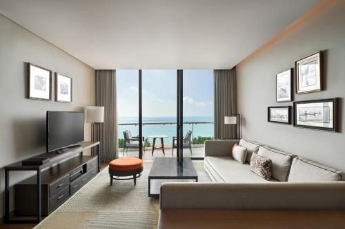 1 bedroom residence