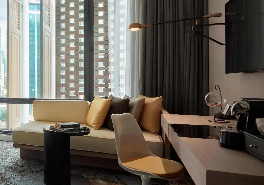 STRIPES KUALA LUMPUR, AUTOGRAPH COLLECTION