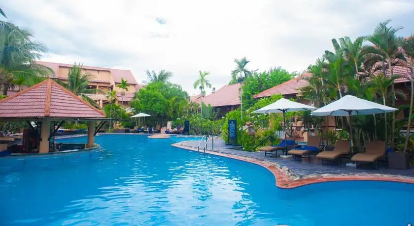 VINH HUNG RIVERSIDE RESORT