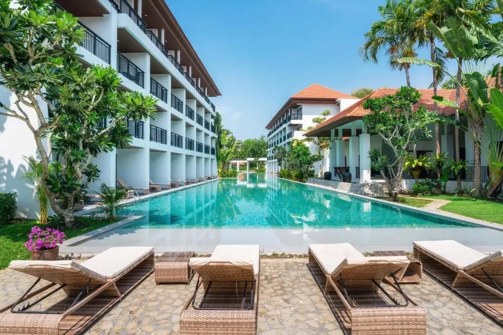 ESTELLA MAI KHAO BEACH RESORT (EX.D VAREE MAI KHAO BEACH RESORT)