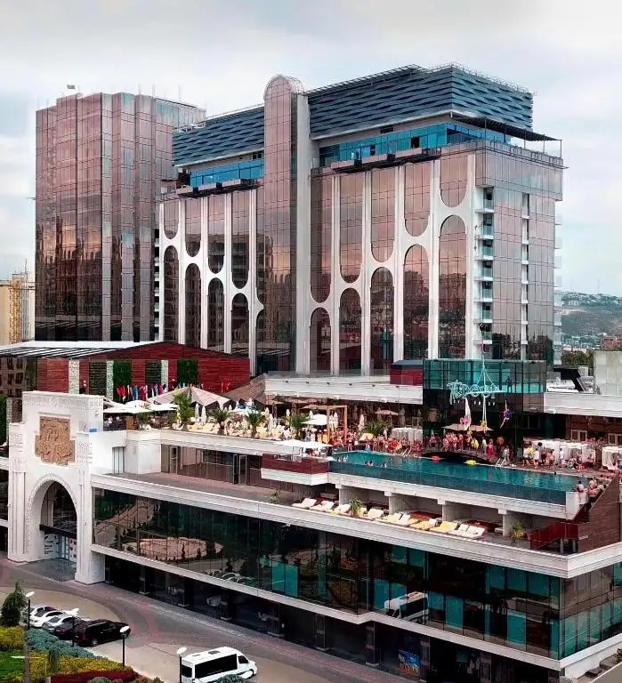 SEVEN VISIONS HOTEL THE DVIN