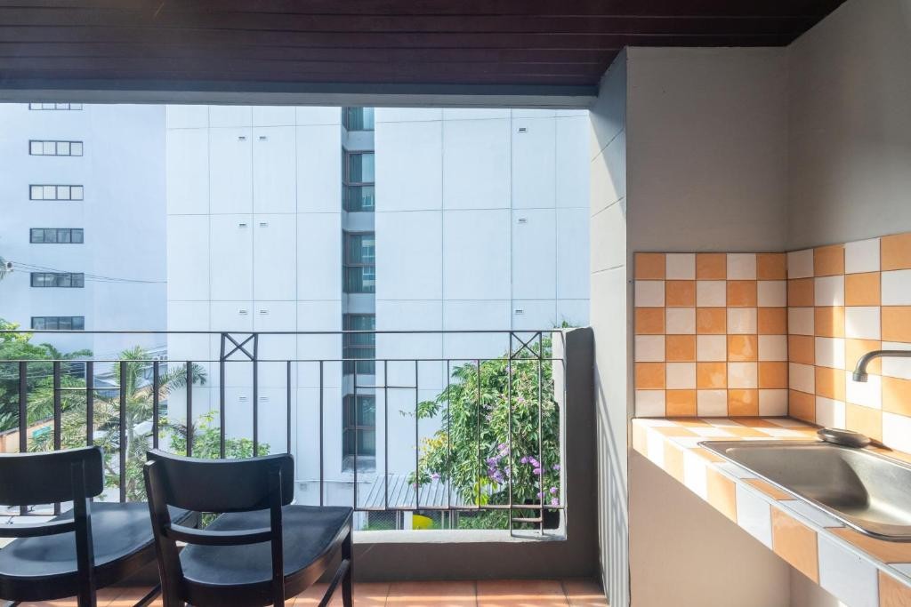 JOURNEYHUB PATTAYA CENTRAL (EX. OAKWOOD HOTEL JOURNEYHUB PATTAYA)
