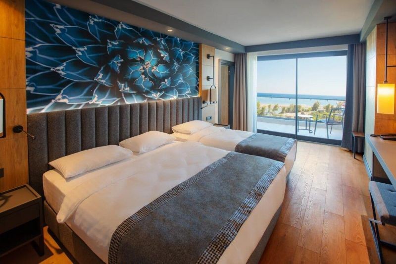 senior sea view