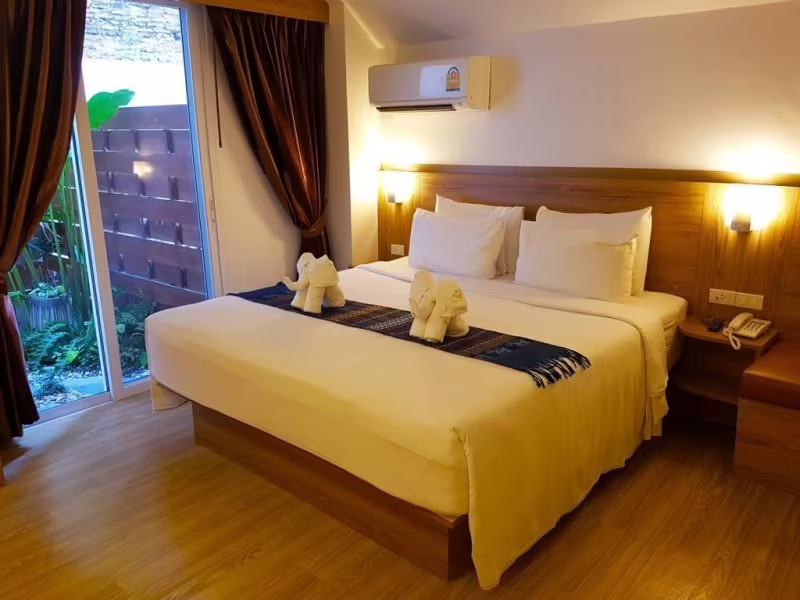 DINSO MON HOTEL