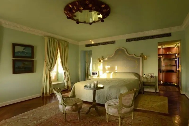 LA MAISON BLEUE