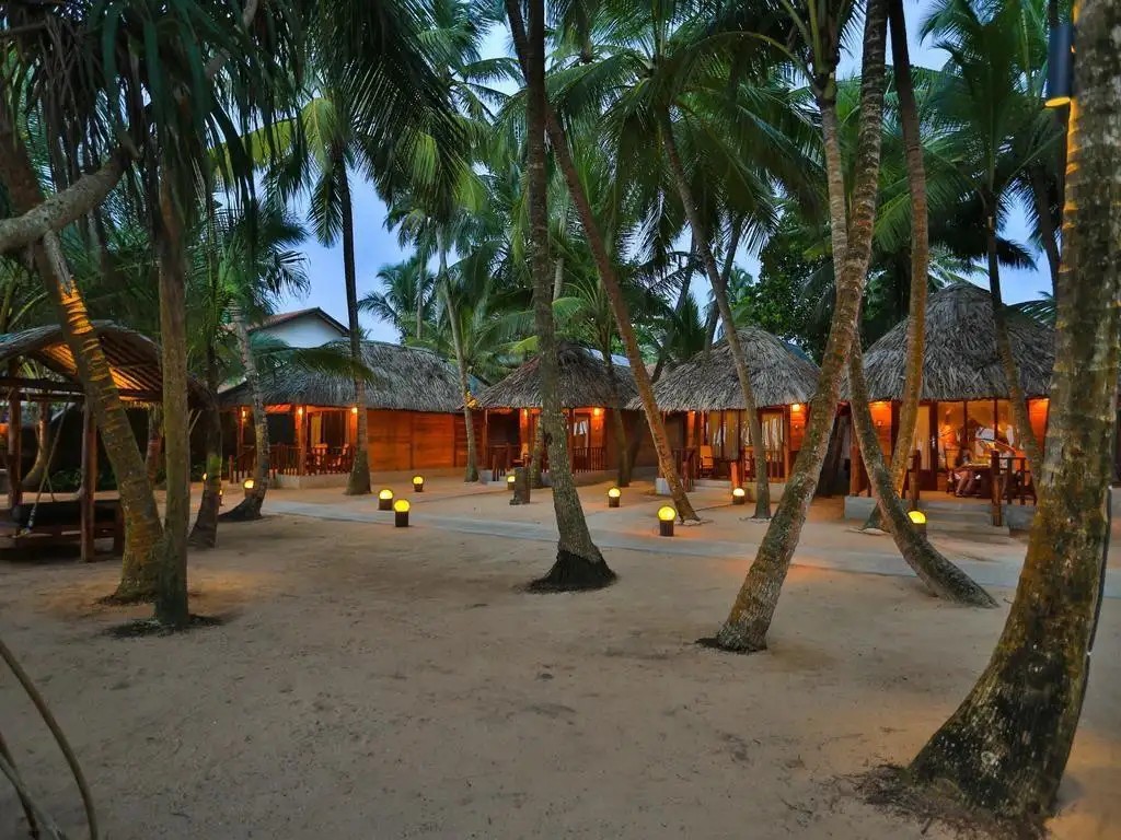 THEJAN BEACH CABANAS