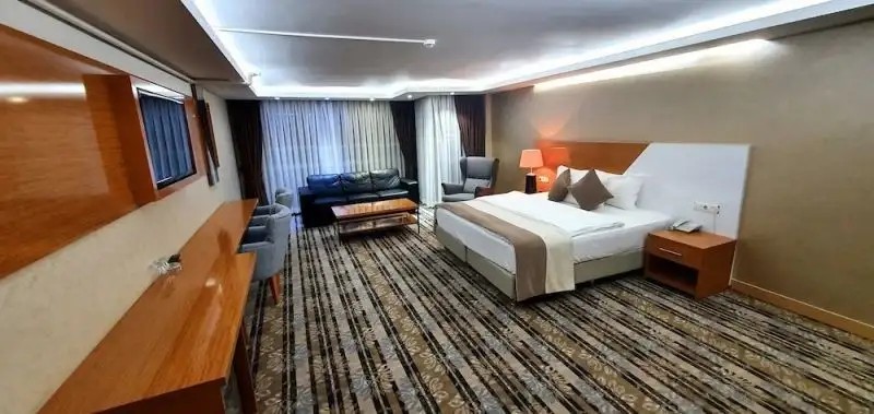 BULVAR HOTEL