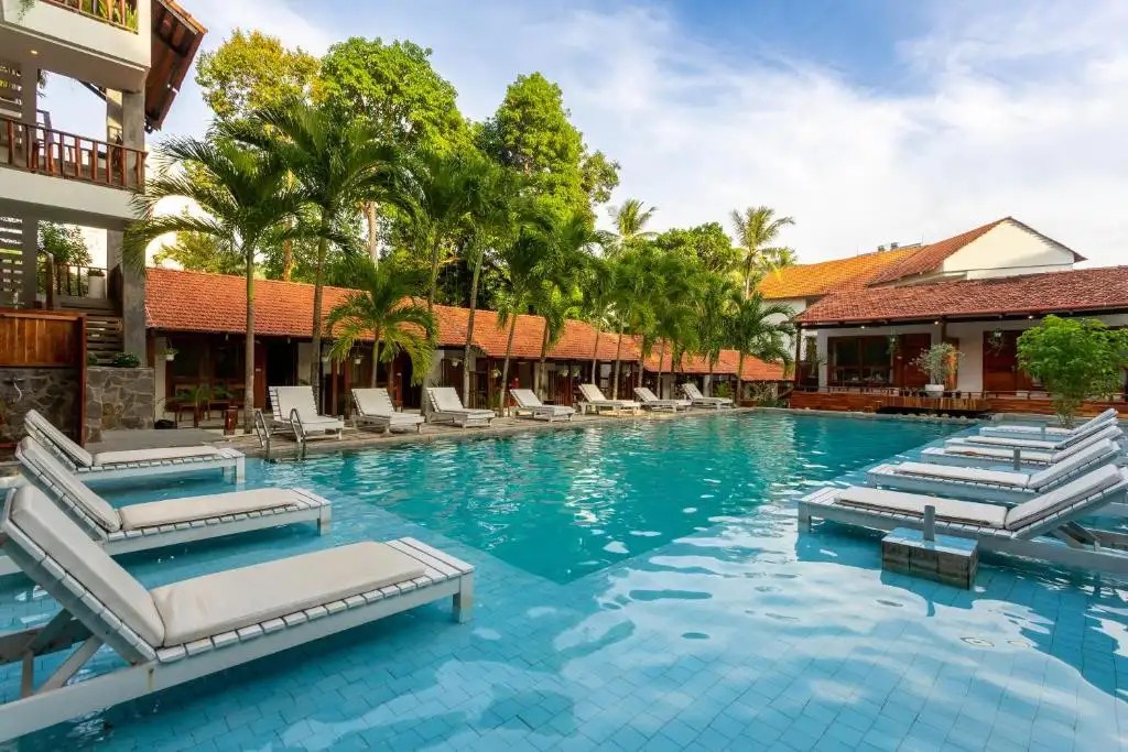 BAUHINIA RESORT