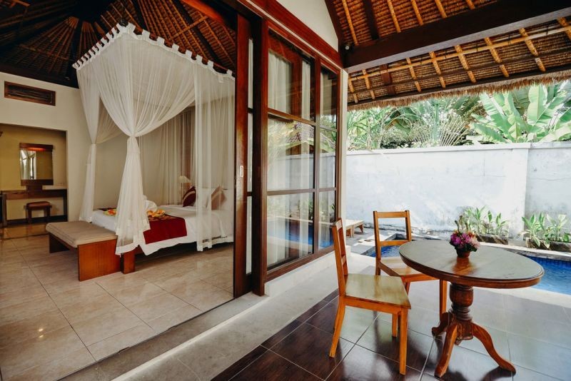 1 bedroom pool villa