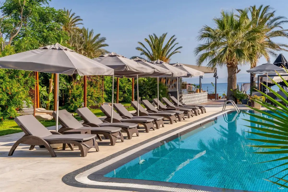 MOYO LUXURY HOTEL BOUTIQUE