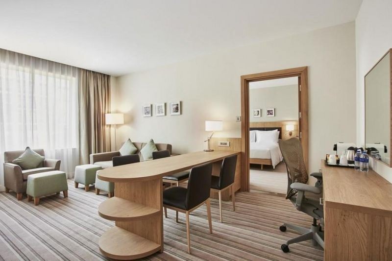 one bedroom suite king