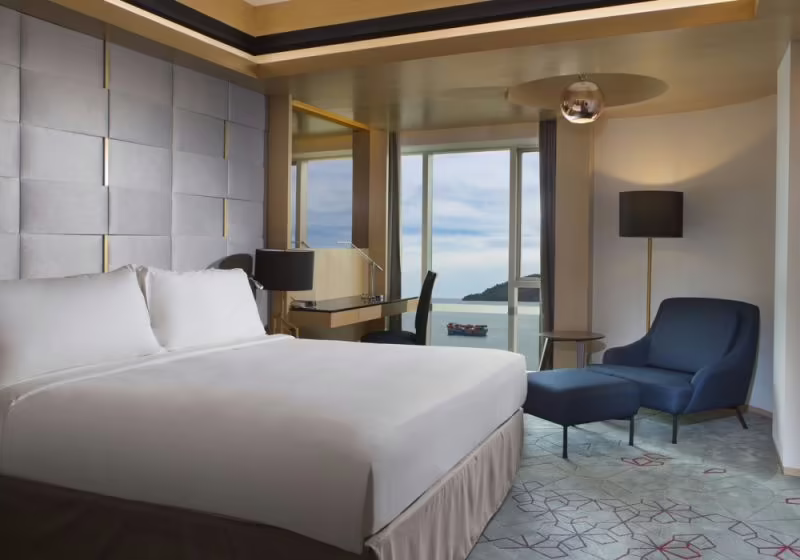 LE MERIDIEN KOTA KINABALU