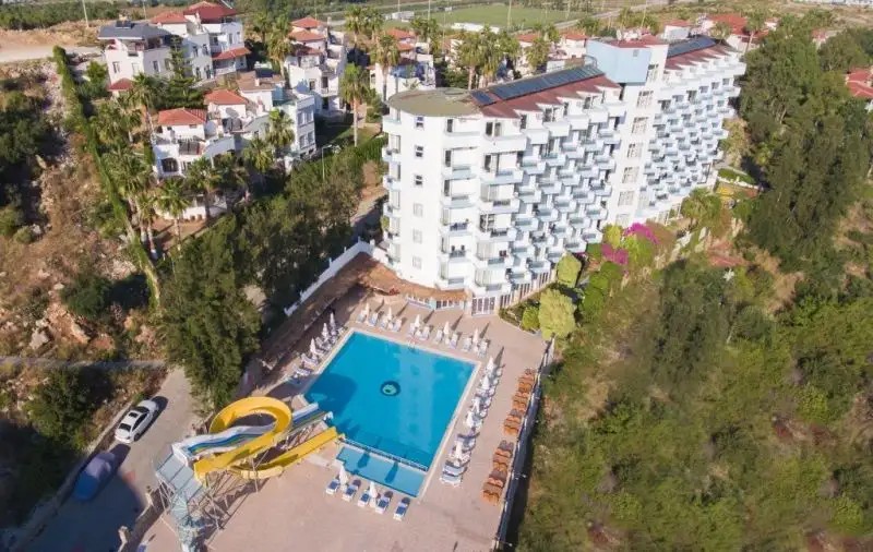 CATINSOS BEACH GARDEN (EX. ALISSA GARDEN)