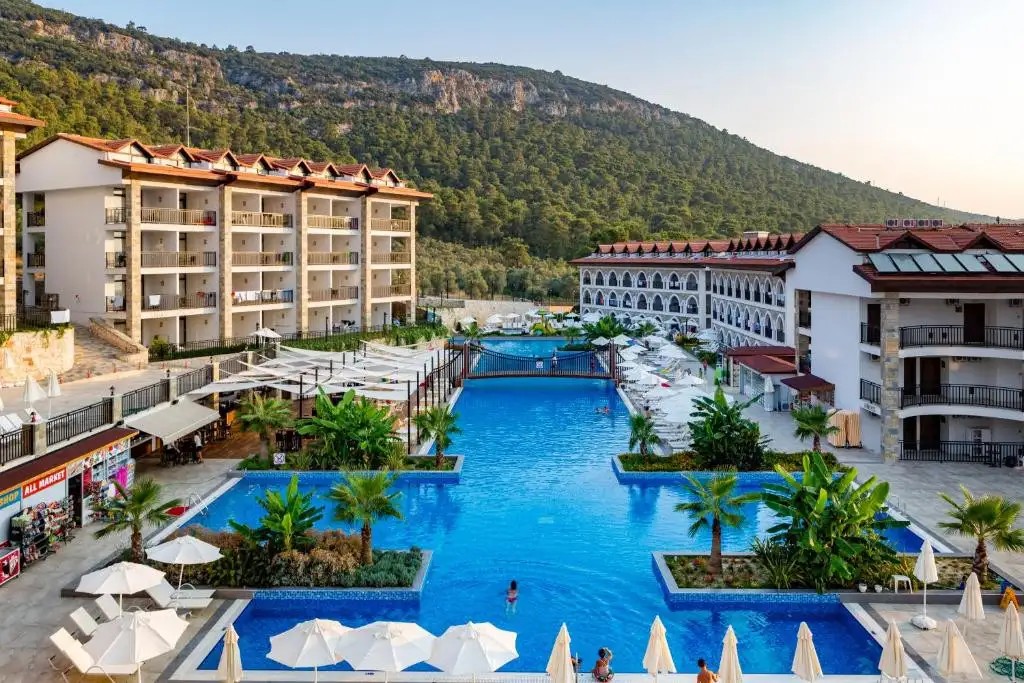 RAMADA RESORT AKBUK