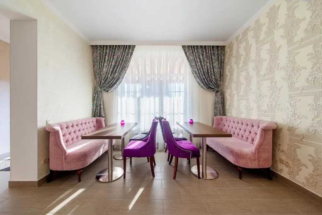 D HOTEL