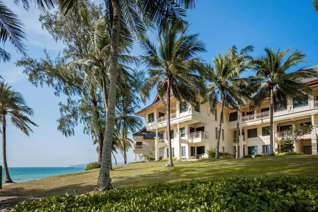 SAII LAGUNA PHUKET (EX. OUTRIGGER LAGUNA PHUKET BEACH RESORT)