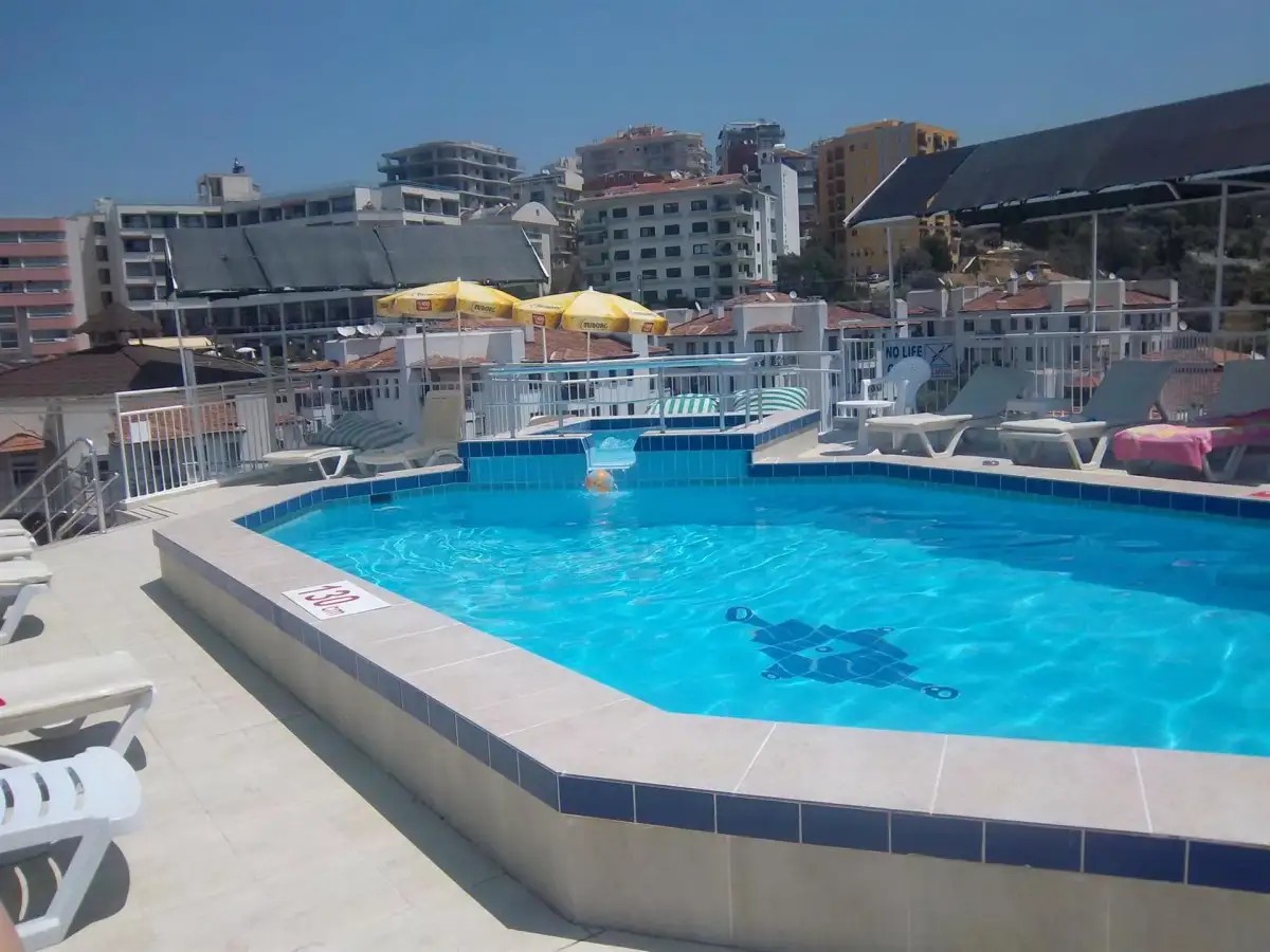 GRAND KURDOGLU