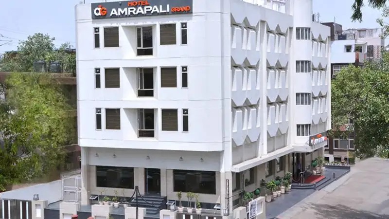AMRAPALI GRAND HOTEL
