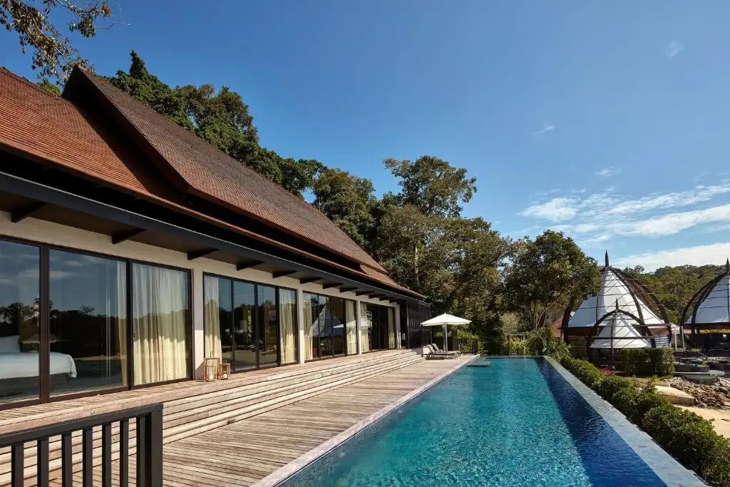 THE RITZ-CARLTON LANGKAWI