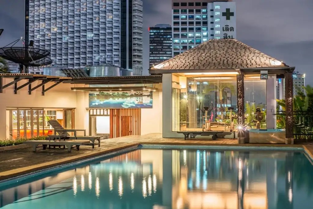 THE GRAND SATHORN