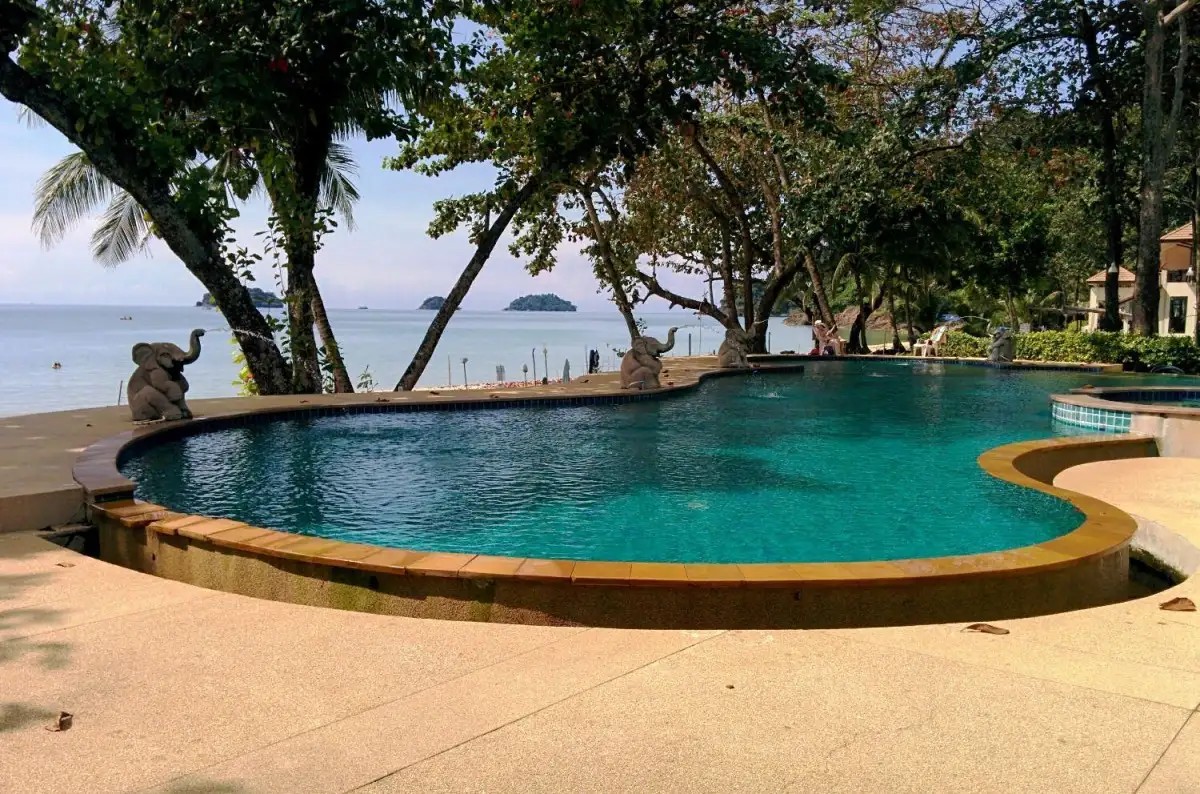 SIAM BEACH RESORT