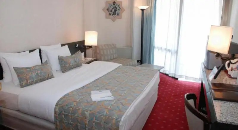 ATAKOY MARINA HOTEL