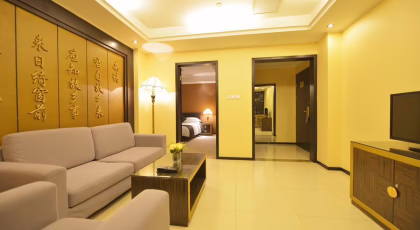HONGMEI KINGTOWN HOTEL