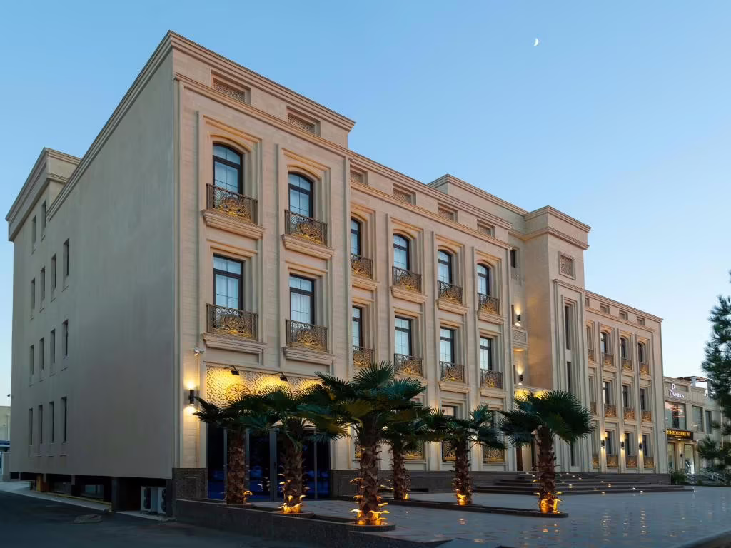 PARADISE PLAZA LUXURY