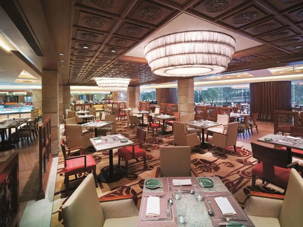 KOWLOON SHANGRI-LA