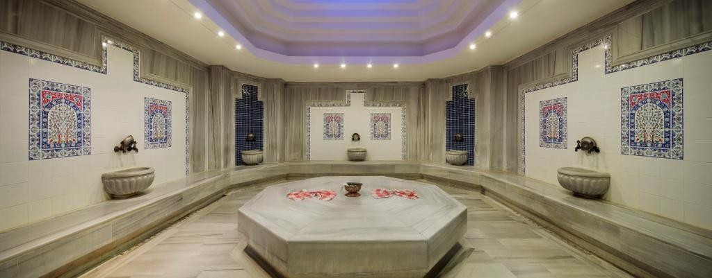 CRYSTAL TAT BEACH PEARL COLLECTION (EX. CRYSTAL TAT BEACH GOLF RESORT & SPA)