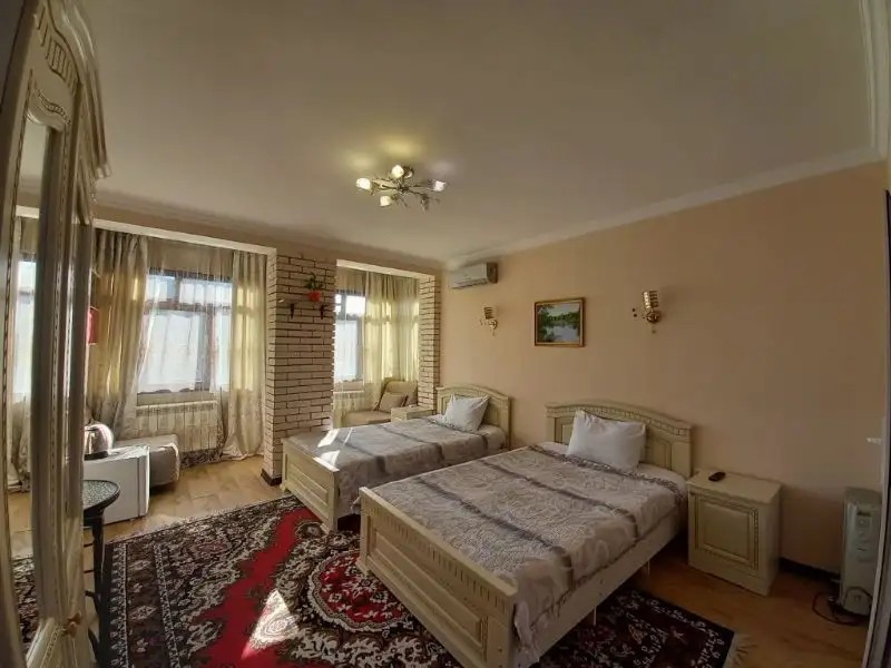 СТАРЫЙ ЗАМОК
