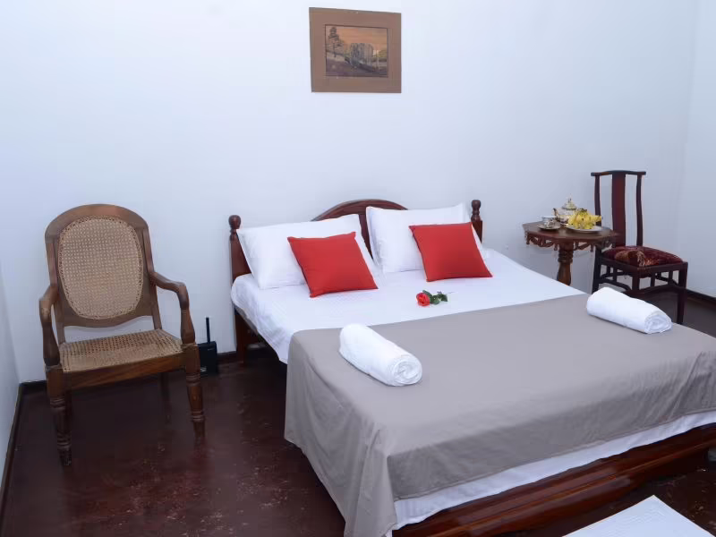 AURORA VILLA HIKKADUWA