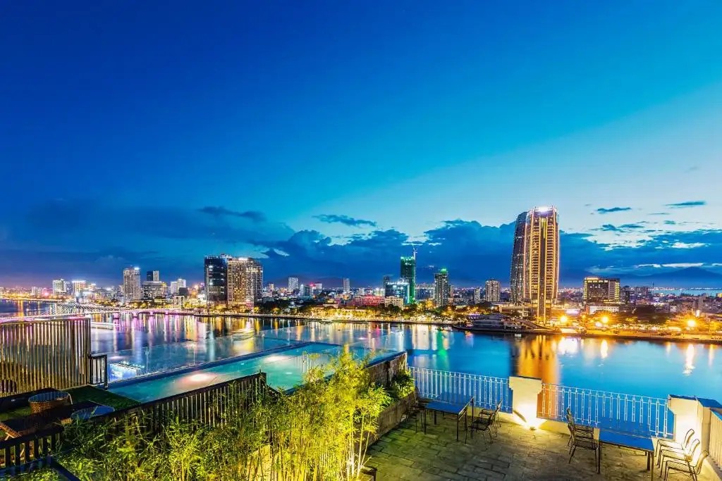 IBIZA RIVERFRONT DANANG