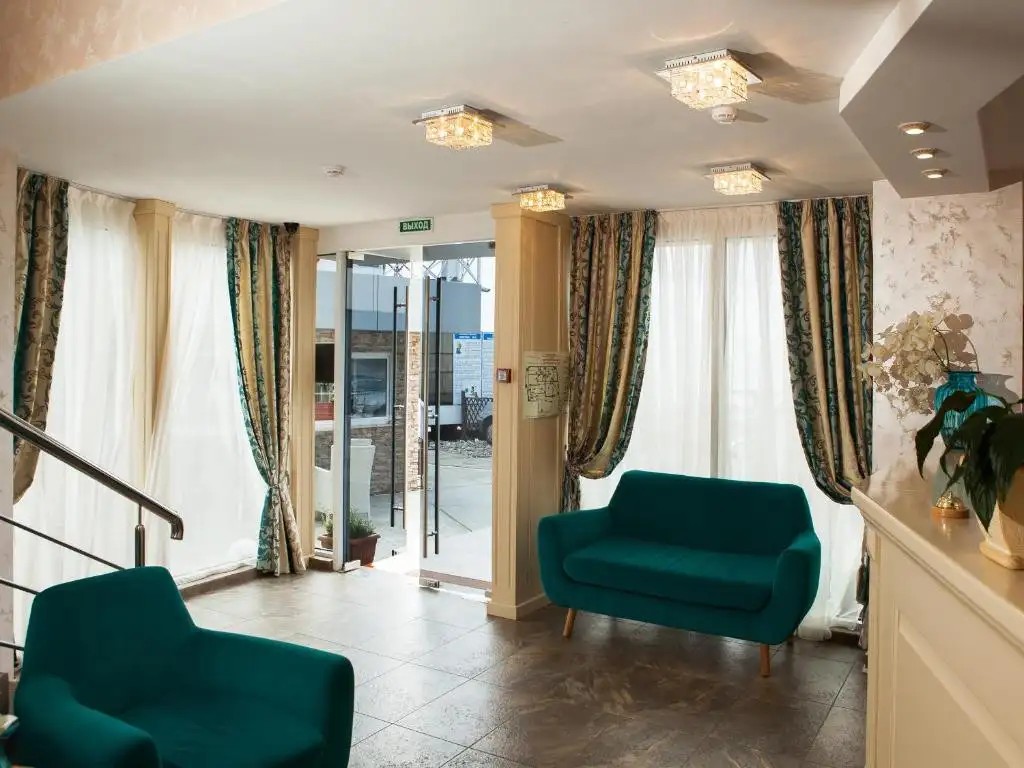 SOCHI BEACH HOTEL (СОЧИ БИЧ ОТЕЛЬ)