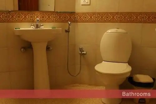 KINGSTORK BEACH RESORT