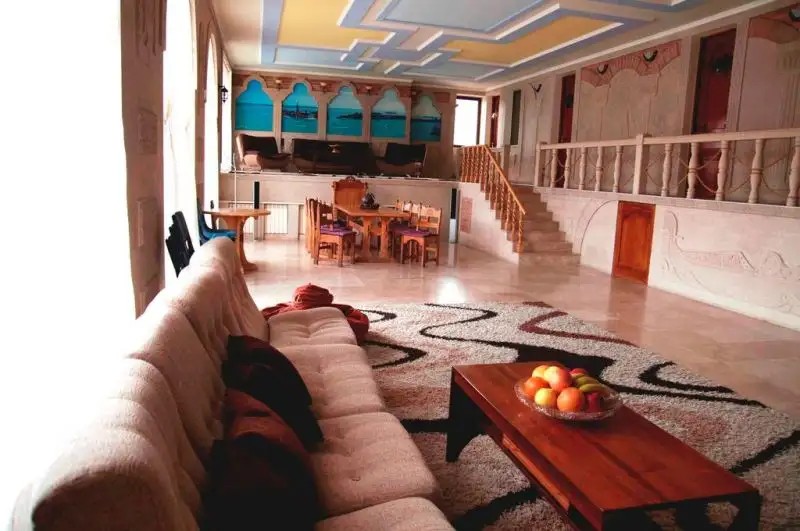 CASANOVA INN