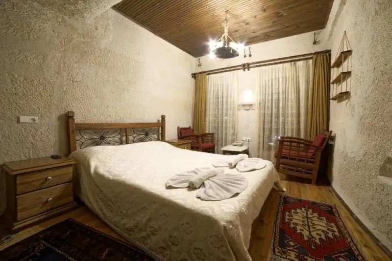 MYSTERIOUS CAVE SUITES