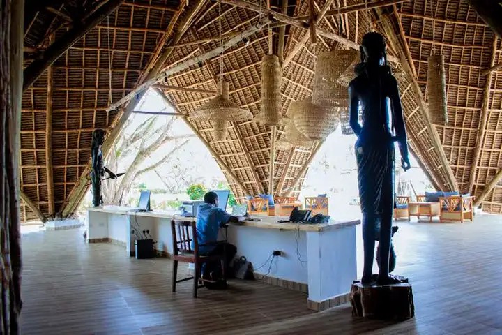ANTONIO BEACH TREE HOUSE HOTEL & SPA (EX. MAARS RESORT)