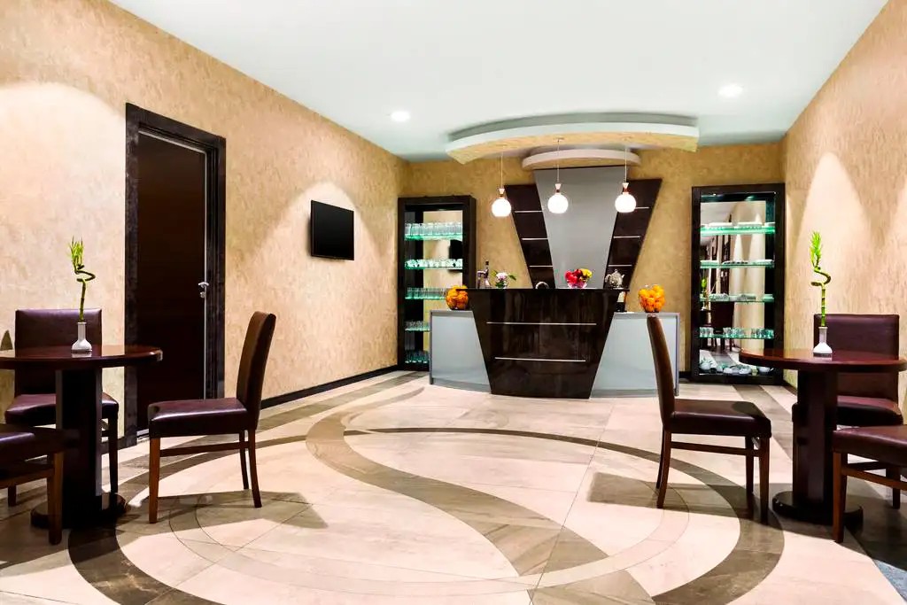 DAYS HOTEL BY WYNDHAM BAKU