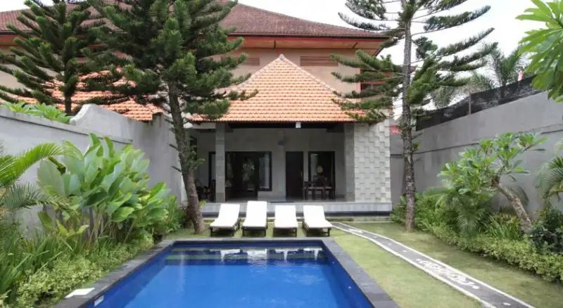 EVITA VILLA