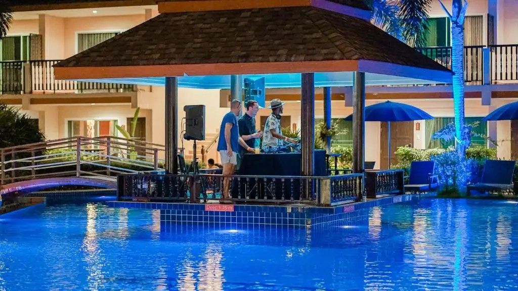 CHIVATARA RESORT & SPA BANG TAO BEACH PHUKET